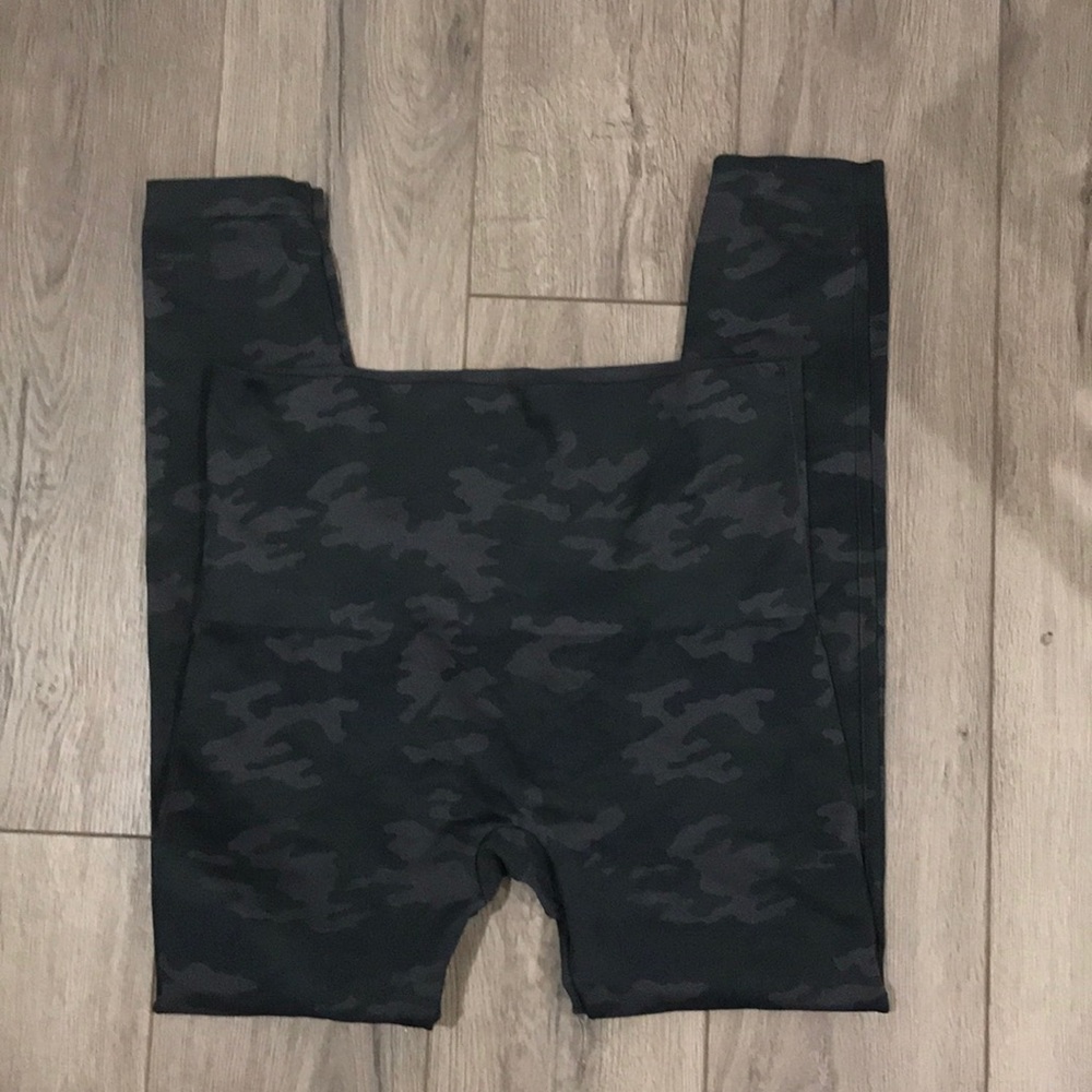 Spank camp leggings
